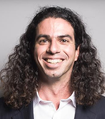 Portrait of Kareem Abu-zeid, Associate Broker .
